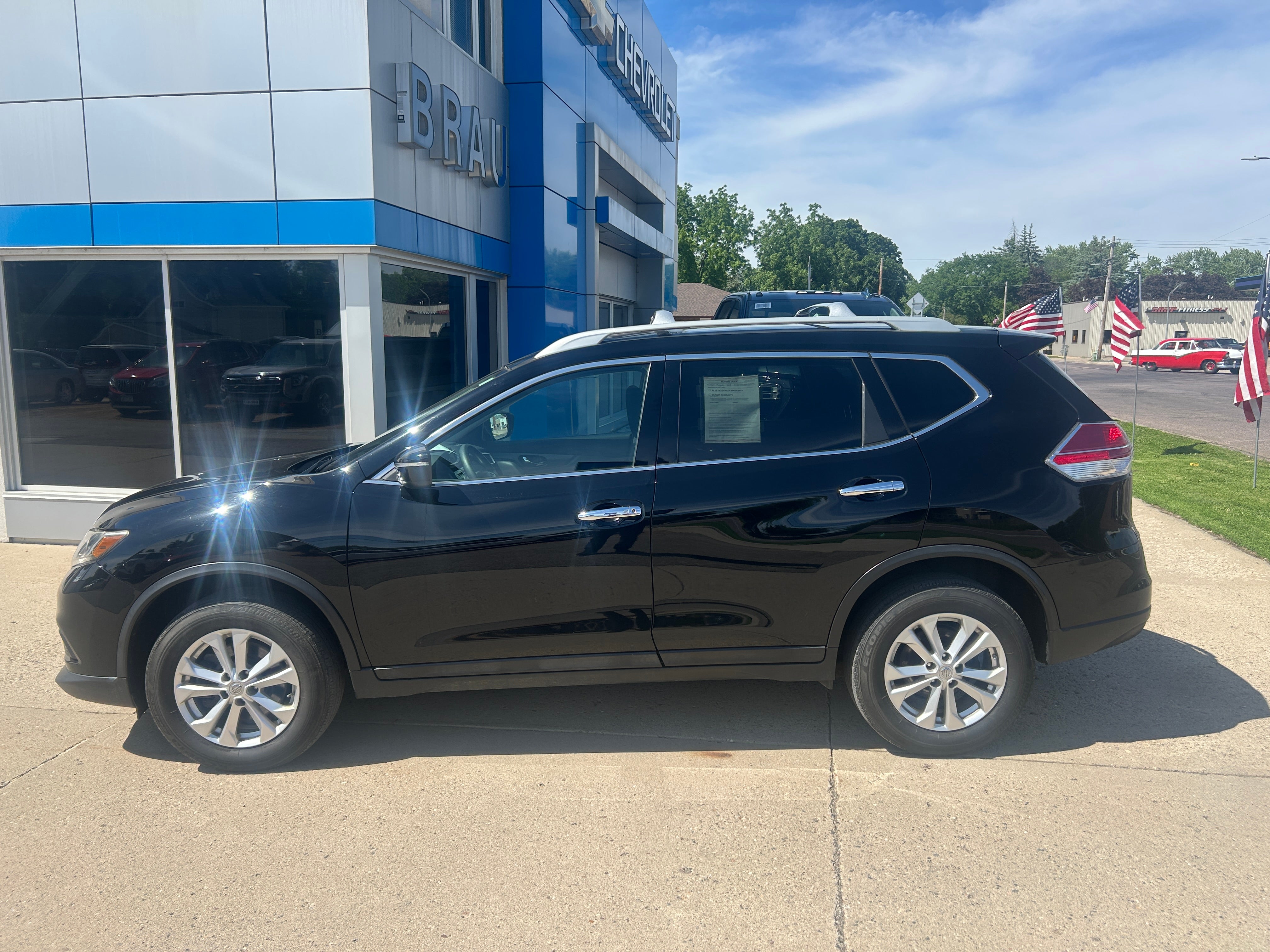 2015 Nissan Rogue SV for sale on Searchshop